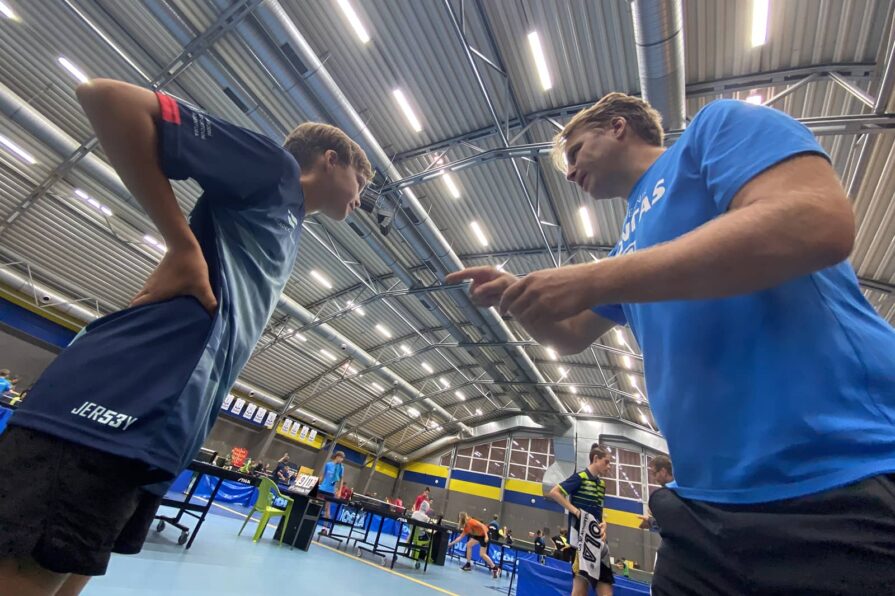 skakal-martin-stolnitenis-btmcr-praha-u15