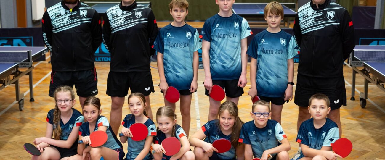 montashk-stolnitenis-mladez