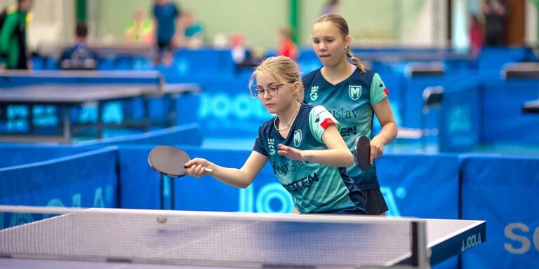 macurovy-adela-alice-2025